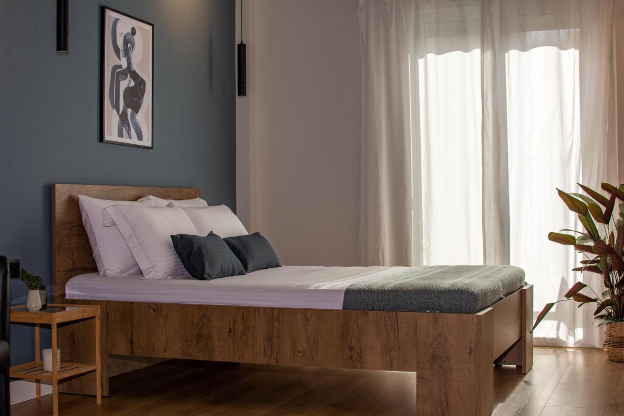 Studio 48, Cozy Apartment In Kalamata City Center Exteriör bild