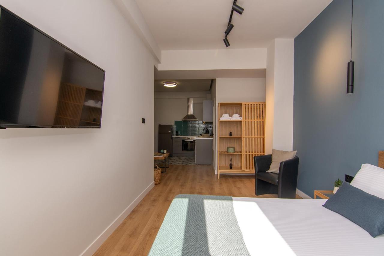 Studio 48, Cozy Apartment In Kalamata City Center Exteriör bild